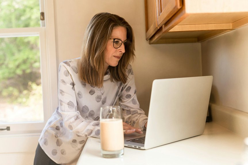 5 Essential Tips for Your Kitchen Desk Remodel