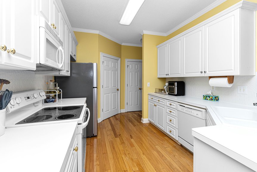 tri level kitchen design ideas